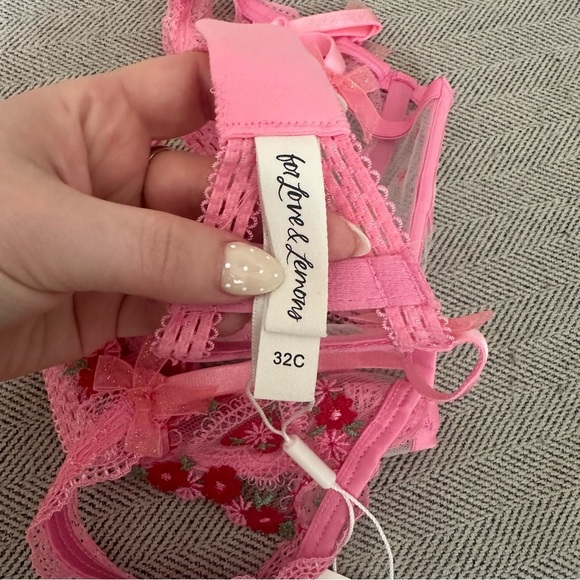NWT For Love & Lemons Dolly Heart Bra Pink Size 32C - Picture 4 of 4